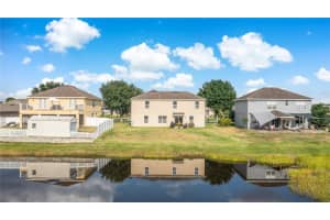 5725 MARSH LANDING DR, WINTER HAVEN, FL 33881 Sold 03/09/23