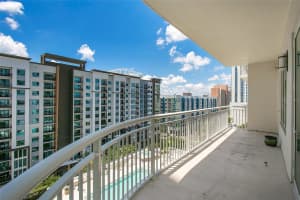 100 S EOLA DR #1012, ORLANDO, FL 32801 Sold 11/17/22