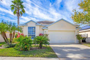 904 Lockbreeze Dr, Davenport, FL 33897, Sold 06/10/22