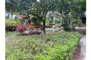 13 ESCONDIDO CT #125, ALTAMONTE SPRINGS, FL 32701 Sold 10/07/22