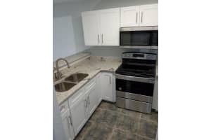126 Scottsdale Square, Winter Park, FL 32792, Sold 09/30/22