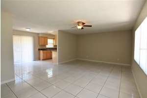 6103 Roxburg Ave, Orlando, FL 32809, Sold 07/05/22