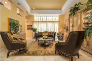 7431 PARK SPRINGS CIR, ORLANDO, FL 32835 Sold 11/04/22