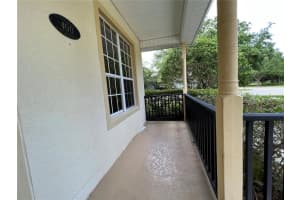 400 BROOKFIELD TER, DELAND, FL 32724 Sold 09/14/22