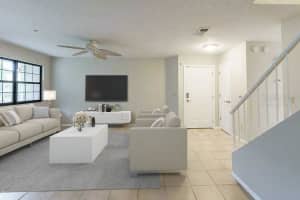 624 Northbridge Dr, Altamonte Springs, FL 32714, Sold 06/30/22
