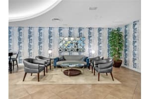 100 S EOLA DR #702, ORLANDO, FL 32801 Sold 08/25/22
