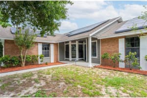 7542 HERRICKS LOOP, ORLANDO, FL 32835 Sold 06/30/22