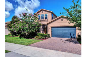 14216 CREEKBED CIR, WINTER GARDEN, FL 34787 Sold 07/18/22