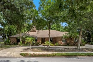 323 FOREST PARK CIR, LONGWOOD, FL 32779 Sold 08/05/22