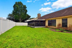 5045 RED BAY DR, ORLANDO, FL 32829 Sold 07/01/22