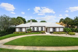 9226 HIDDEN BAY LN, ORLANDO, FL 32819 Sold 07/07/22