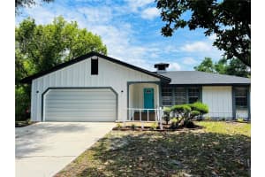 2360 AMHERST LN, MOUNT DORA, FL 32757 Sold 07/18/22
