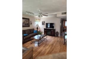 626 DUNLAP DR, APOPKA, FL 32712 Sold 07/12/22