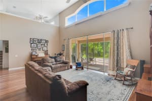 4320 WHISTLEWOOD CIR, LAKELAND, FL 33811 Sold 08/24/22