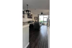 681 SHROPSHIRE LOOP, SANFORD, FL 32771 Sold 07/28/22