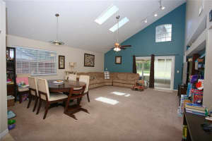 1111 Summer Lakes Dr, Orlando, FL 32835, Sold 06/28/22