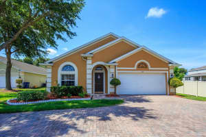 520 ANDALUSIA LOOP, DAVENPORT, FL 33837 Sold 07/26/22