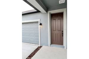 5760 IRON BRAND RD, SAINT CLOUD, FL 34771 Sold 09/01/22