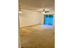 676 CRESTING OAK CIR #45, ORLANDO, FL 32824 Sold 08/19/22
