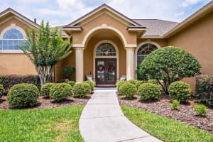 8051 BELSHIRE DR, ORLANDO, FL 32835 Sold 07/13/22