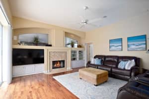 8051 BELSHIRE DR, ORLANDO, FL 32835 Sold 07/13/22