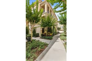 3132 PORTA ROMANO WAY, LAKE MARY, FL 32746 Sold 08/05/22