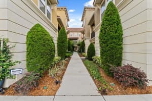 3132 PORTA ROMANO WAY, LAKE MARY, FL 32746 Sold 08/05/22