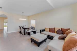 334 Fieldstream W Blvd, Orlando, FL 32825, Sold 07/08/22