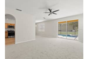 1675 ROYAL RIDGE DR, DAVENPORT, FL 33896 Sold 10/07/22