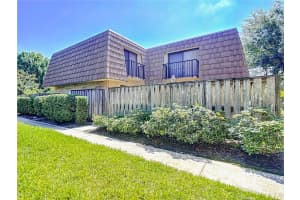 5279 CYPRESS CT #720, ORLANDO, FL 32811 Sold 07/19/22