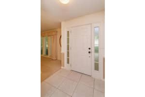 8558 Clover Ct, Orlando, FL 32819, Sold 06/29/22