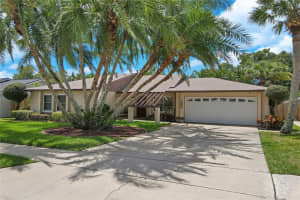 205 MORNING GLORY DR, LAKE MARY, FL 32746 Sold 07/07/22