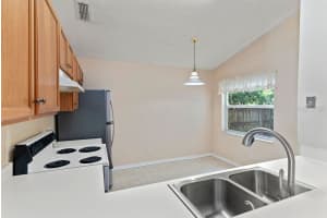 1259 Adirondack Ct, Apopka, FL 32712, Sold 06/28/22