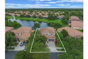 399 DOUGLAS EDWARD DR, OCOEE, FL 34761 Sold 08/02/22