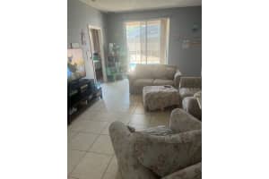 964 KNOLLWOOD DR, DAVENPORT, FL 33837 Sold 07/18/22