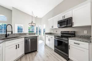 448 RIGGS CIR, DAVENPORT, FL 33897 Sold 04/15/23