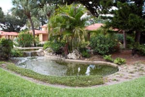 5051 NASSAU CIR #13, ORLANDO, FL 32808 Sold 08/11/22