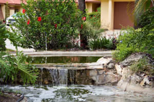 5051 NASSAU CIR #13, ORLANDO, FL 32808 Sold 08/11/22