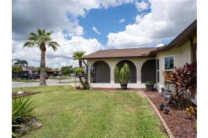 5321 Seaton Hall Ln, Orlando, FL 32821, Sold 07/05/22