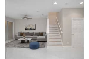 8144 VILLA GRANDE CT, SARASOTA, FL 34243 Sold 07/14/22