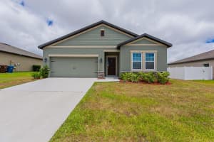 313 HIDDEN LAKE LOOP, HAINES CITY, FL 33844 Sold 03/09/23