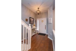 5192 HAWKSTONE DR, SANFORD, FL 32771 Sold 07/26/22