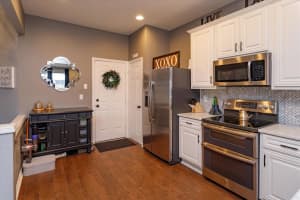 5192 HAWKSTONE DR, SANFORD, FL 32771 Sold 07/26/22