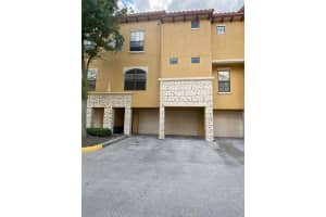 6121 METROWEST BLVD #103, ORLANDO, FL 32835 Sold 09/13/22