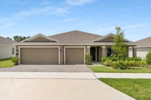 77 White Horse Wy, Groveland, FL 34736, Sold 06/29/22