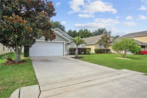 2138 BRIARCLIFF CIR, MOUNT DORA, FL 32757 Sold 07/07/22