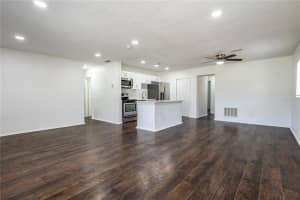 7518 MANDARIN DR, ORLANDO, FL 32819 Sold 08/22/22