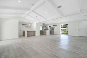 100 SPRING CV, ALTAMONTE SPRINGS, FL 32714 Sold 08/25/22