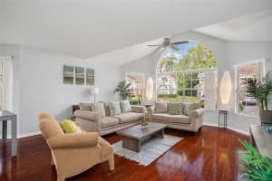 5004 LAGUNA BAY CIR #55, KISSIMMEE, FL 34746 Sold 10/04/22