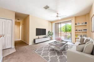 6141 METROWEST BLVD #203, ORLANDO, FL 32835 Sold 08/29/22